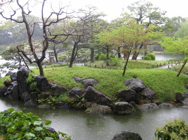 Island connected with 2 stone bridges and the double stepping stone bridge