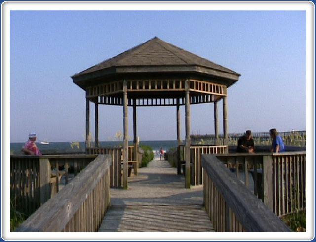 Beach gazebo - our access to the beach