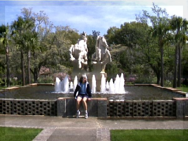 Lisa and a fountain