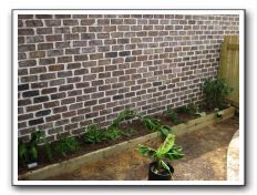 Courtyard bed by TV room