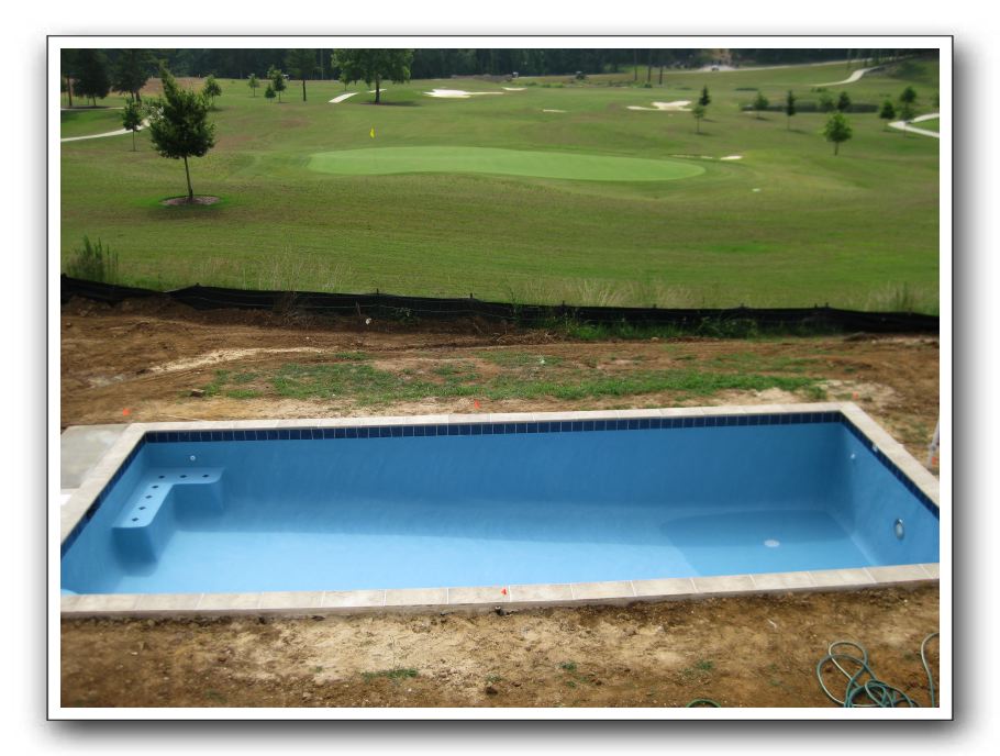 Pool seat